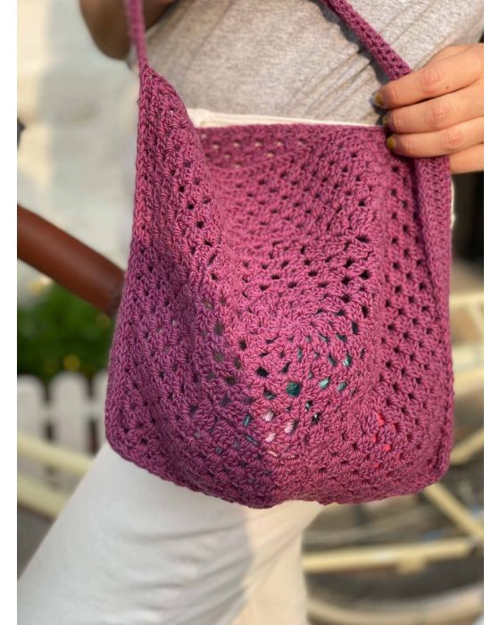 Granny Square Tote Bag Crochet Kit – The Wool Stash